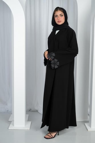 عباية نص كلوش كريب ملكي كوري درجة أولى بأكمام مربع...