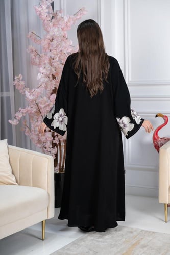 عباية نص كلوش بتطريز ورد كمبيوتر سمري على موڤ