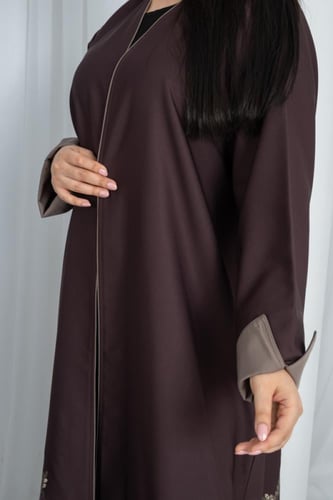 طقم كريب درجه اولى نص كلوش كم قلاب مبطن مورد من ال...