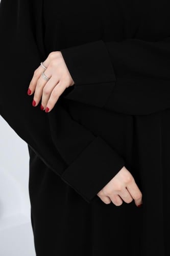 عباية رأس بأكمام كبك