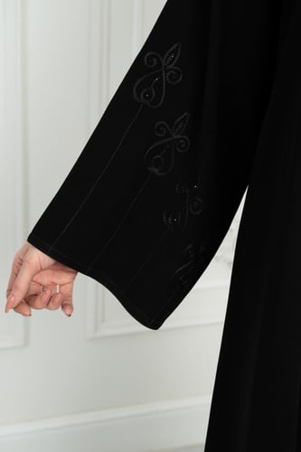 عباية نص كلوش فخامة ياقة كرستال