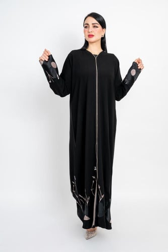 عباية كريب ملكي كوري نص كلوش بتطريز ورود