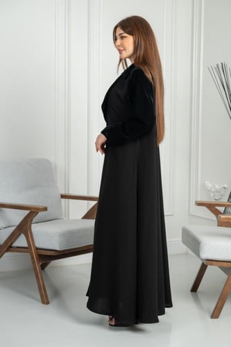 عباية نص كلوش ملكي كوري مع مخمل تيجان