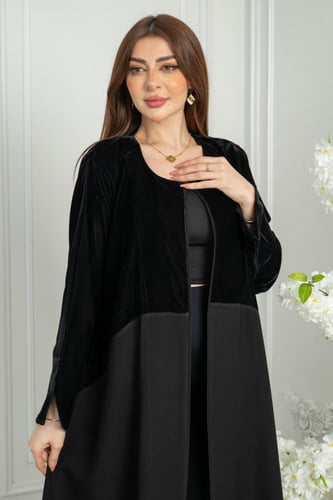 عباية نص كلوش مخمل تيجان درجة أولى مع لمار