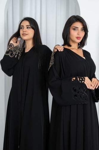 عباية نواعم كوري درجه اولى كلوش بتصميم نحت في حواف...