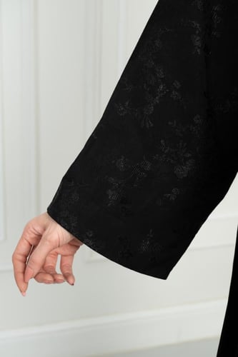 عباية نص كلوش مخمل تيجان درجة أولى مع جاكار مورد