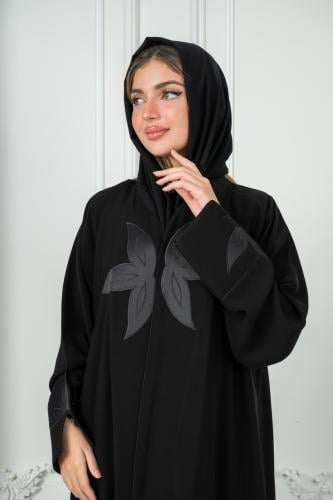 عباية كريب ملكي درجة أولى بأكمام وردة عادية