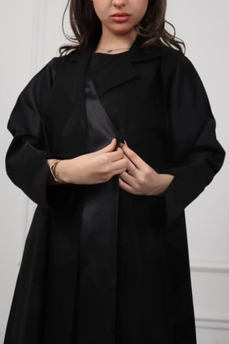 عبايه بقماش مشجر قلبه نص كلوش