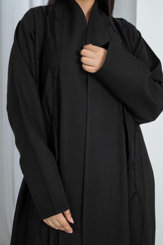 عباية طقم باربينا درجه اولى نص كلوش بتطريز كمبيوتر...