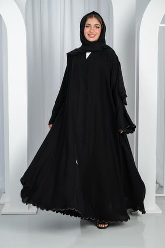 عباية كلوش كريب سيراميك بسواد فاحم وأكمام بالونة م...