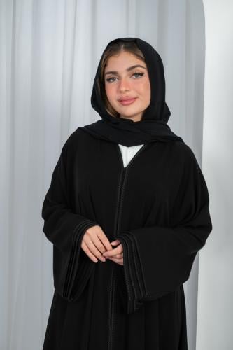عباية كلوش كريب ملكي كوري بأكمام مربعة