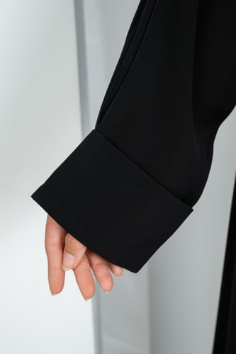 عبايه طقم نواعم كوري درجه اولى كلوش ساده وعمليه بخ...