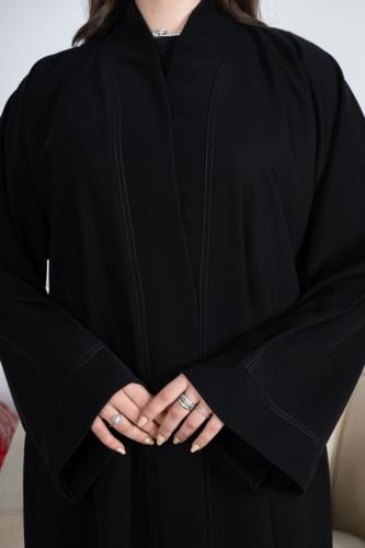 عباية سادة من سيدة الخليج
