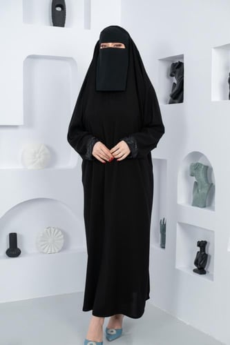 عباية رأس كلفة تطريز