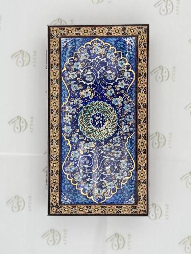 50 جرام عود زوايا ملكي داخل صندوق خشبي مصنوع ومرسوم يدويًا بفن الخاتم .