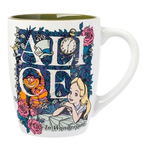 كوب اليس في بلاد العجائب