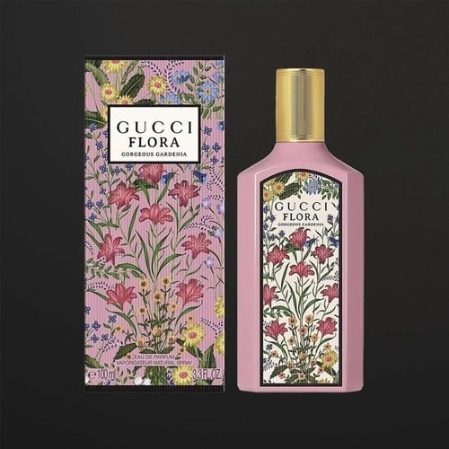 العرض النسائي عطر مميز وعطر من اختيارك