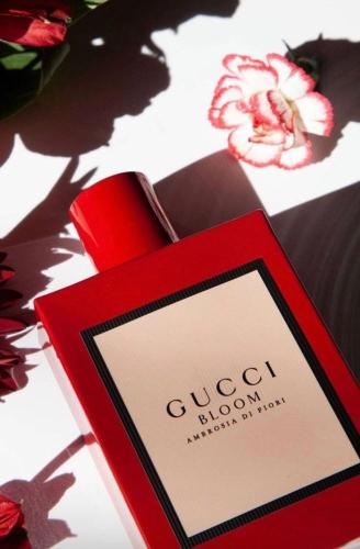 Cucci Red perfume عطر جوتشي بلم