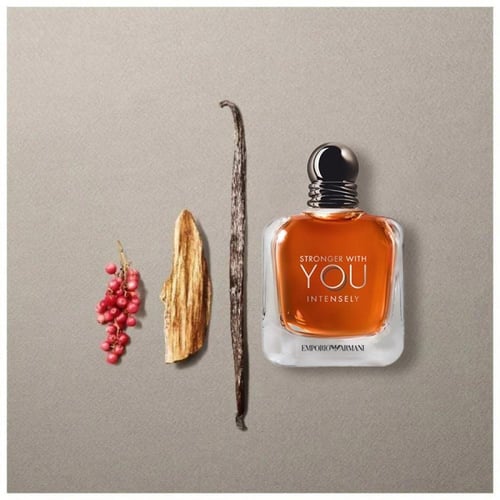 عطر عليك وعطر علينا عطر يو انتنس وتوم فورد اومبري...