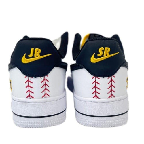 Nike Air Force 1"07