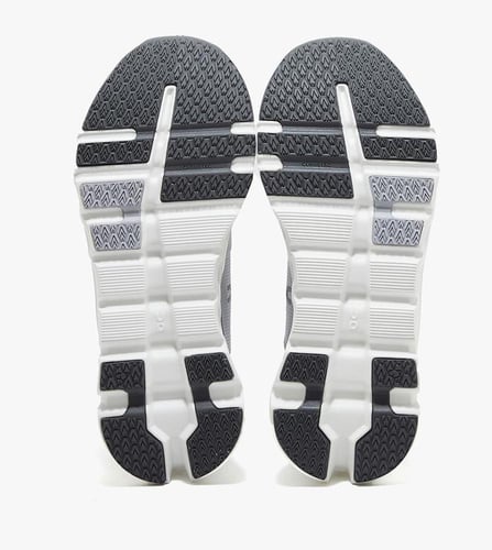 On Women's Cloudrunner 2