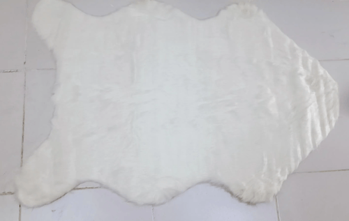 سجادة جلد الغنم الفاخرة