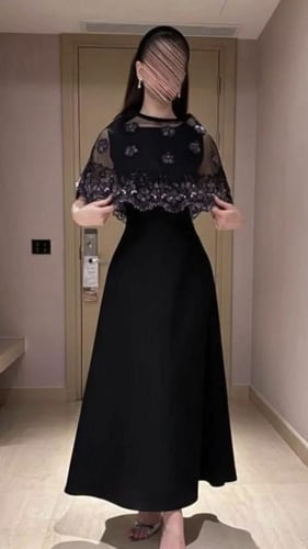 فستان نيرانا