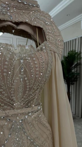 فستان النادره