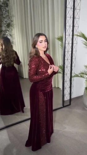 فستان مخمل برغندي