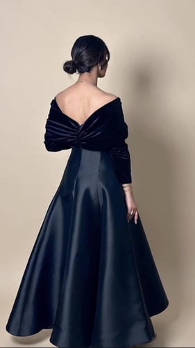 فستان انيق بكسرات