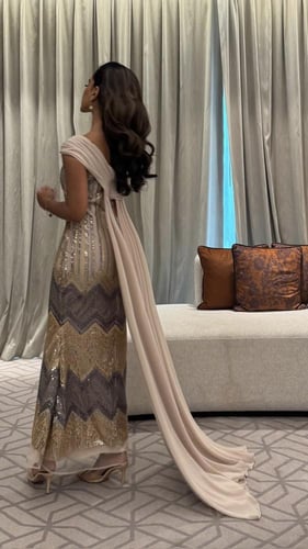 فستان رسانه