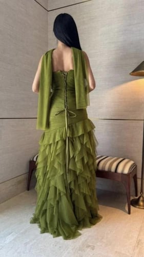 فستان تماثيل