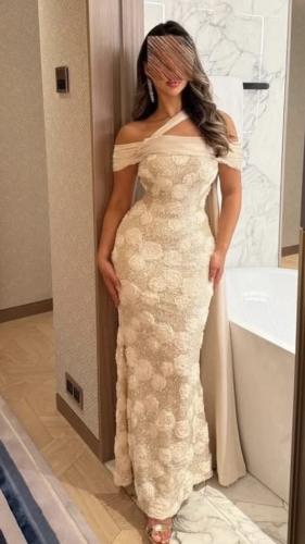 فستان تل مطرز