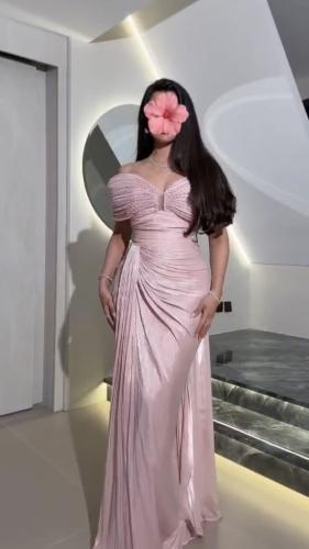 فستان تميمه