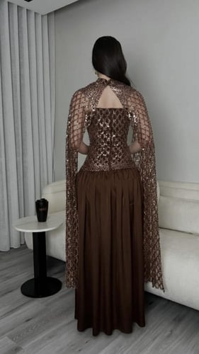 فستان ايساء