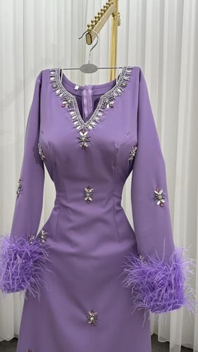 فستان باربي المطرز 1