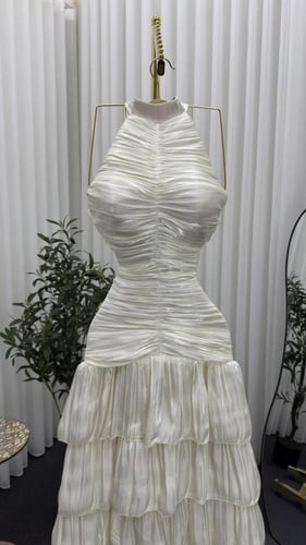 فستان تكسيرات