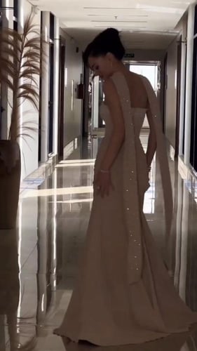 فستان فاديه