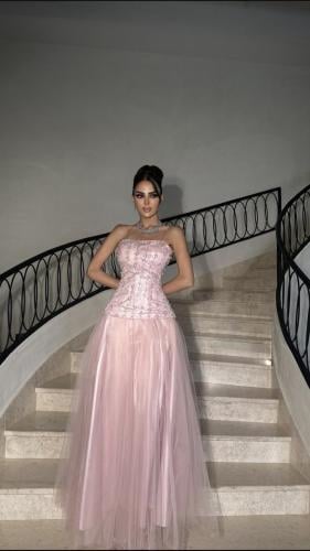 فستان أنهار