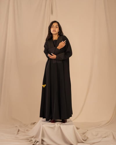 S16