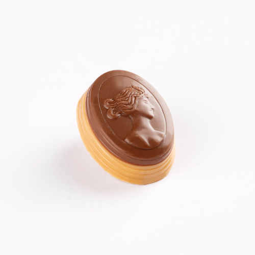 فكتوريا كراميل إيطالي مع برالين