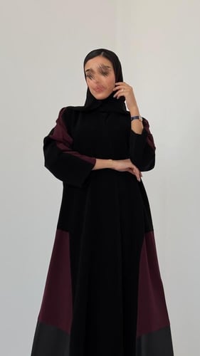 عباية كريب ملكي