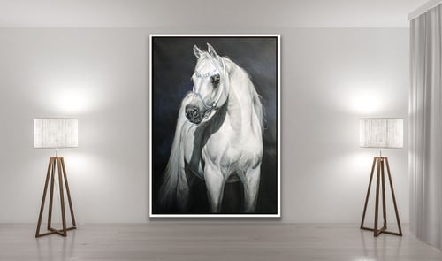 لوحة النايفة لوحة خيل عربي أبيض .