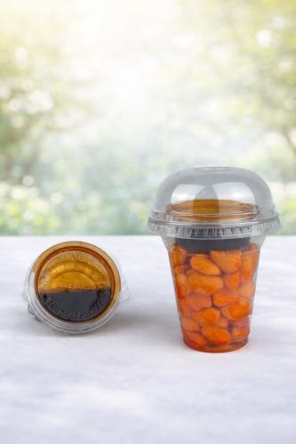 Jelly sweets with sweet sour sauce