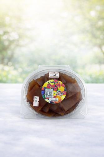 Qamar al-Din with sauce flavored with sour cherry