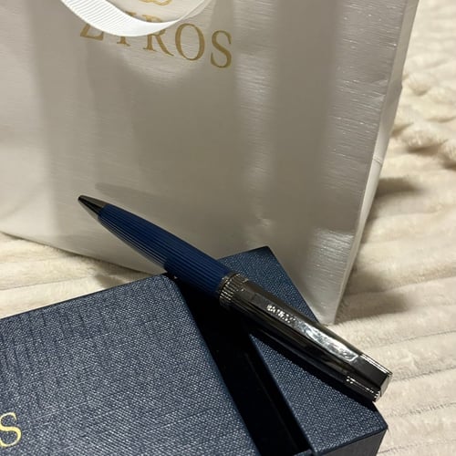 قلم رجالي زايروس