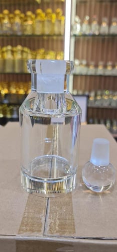 كريستال نقي درجة اولى ١٥٠ مل إرتفاع ١٧ سم مناسب جد...