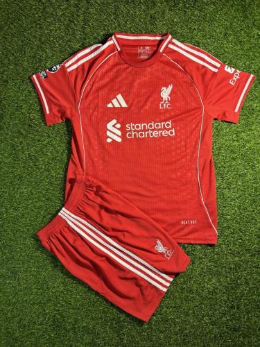 طقم ليفربول الاساسي الجديد 2026