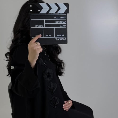 عباية ورد ( أنترنت ، شك اسود )