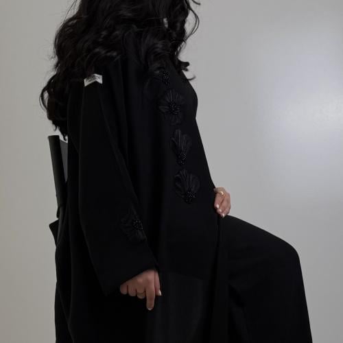 عباية ورد ( أنترنت ، شك اسود )